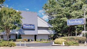 Cheapestairportparking Parking -Travelodge by Wyndham ATL Airport Parking(No Shuttle)