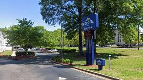 Cheapestairportparking Parking -Microtel Inn & Suites by Wyndham CLT Airport Parking