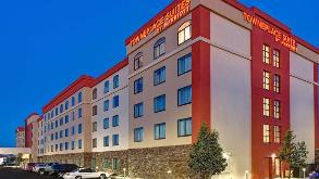 Cheapestairportparking Parking -TownePlace Suites by Marriott LAS Airport Parking