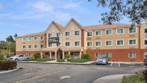 Cheapestairportparking Parking -Extended Stay America Premier Suites MIA Airport Parking