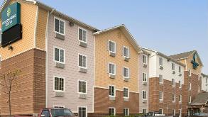 Cheapestairportparking Parking -Select Suites  by Extended Stay America CLE Airport Parking
